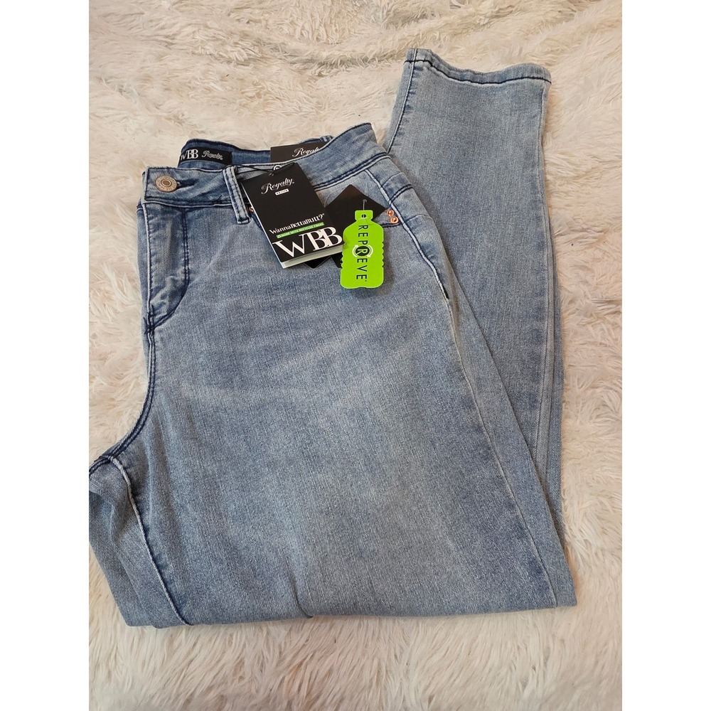 Royalty for Me WannaBettaButt Jeans 14P Mid Rise Ankle Stretch Repreve NWT